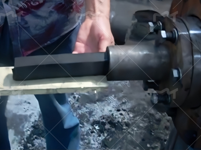 小型炭粉成型機生產工藝展示